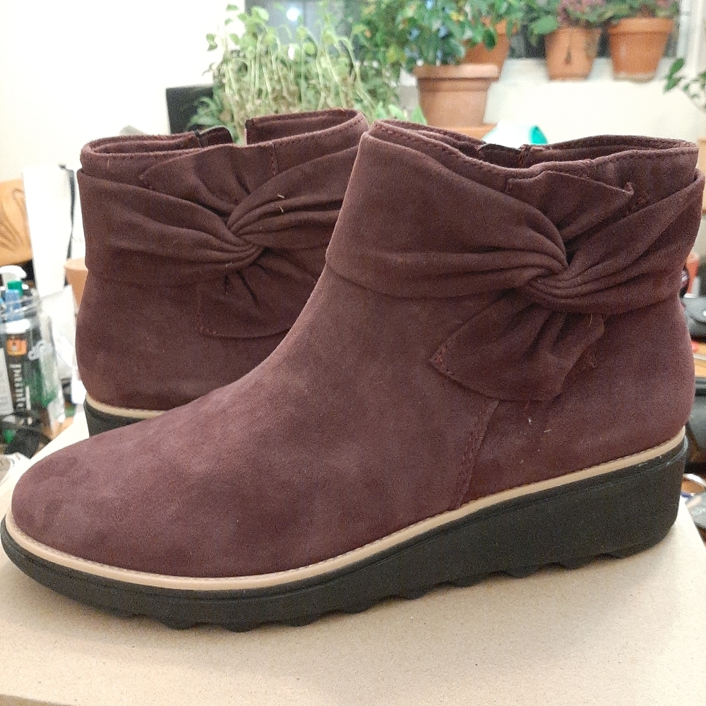 Ladies shoes
